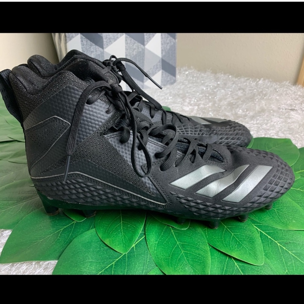 Adidas Freak Carbon Mid Football Cleats – Black/Silver – Men’s Size 9.5